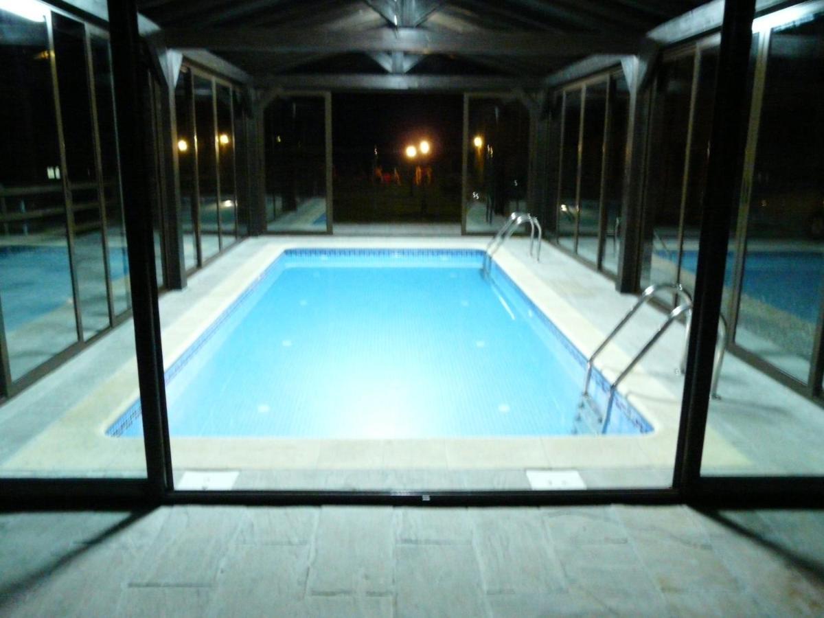 Apartamentos El Castaneu Corao Екстер'єр фото