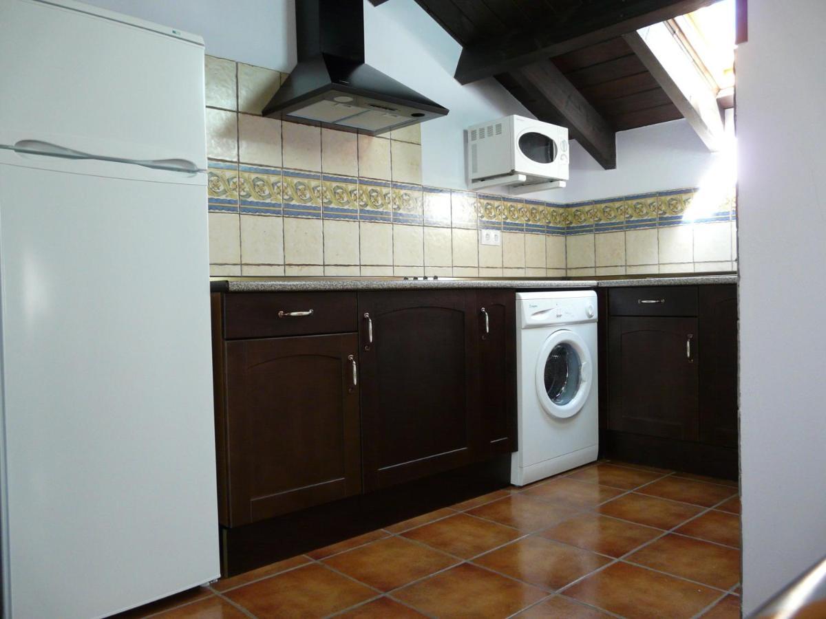 Apartamentos El Castaneu Corao Екстер'єр фото