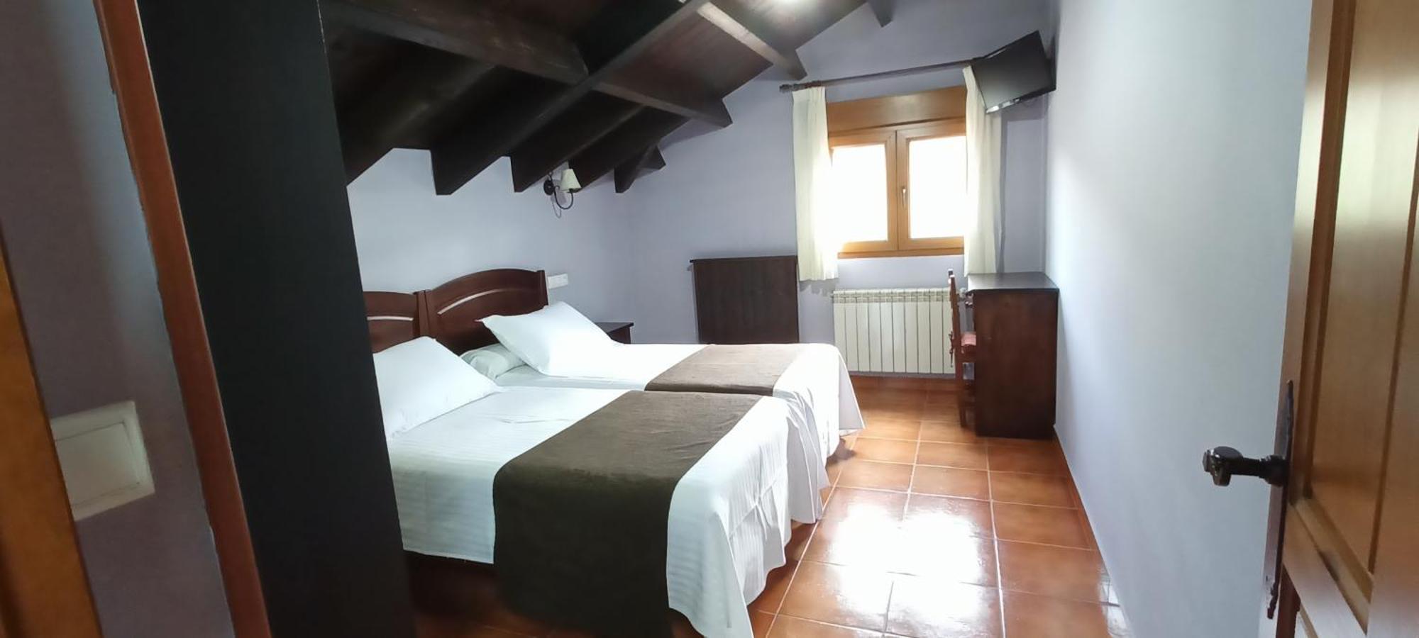 Apartamentos El Castaneu Corao Екстер'єр фото